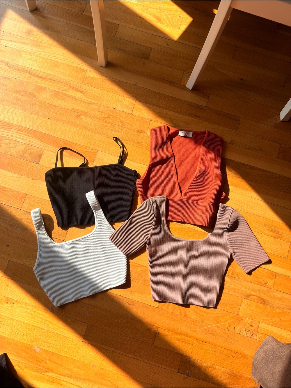 Aritzia Babaton Sculpt Knit Bundle